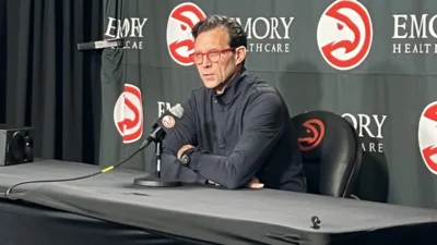 Quin Snyder fica: Hawks estende contrato após ano de ajustes