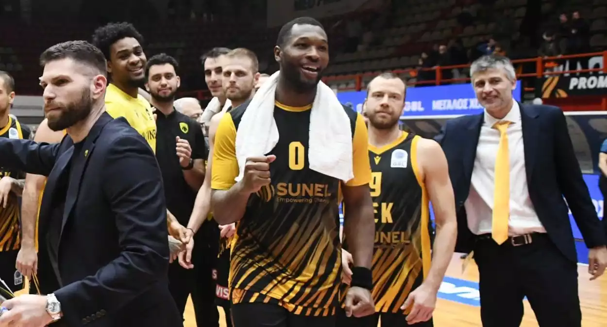 nets spurs raiquan gray
