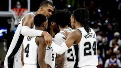 Spurs dá salto, mas precisa de troca para ser campeão da NBA