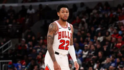 Anfernee SImons contrato 76ers