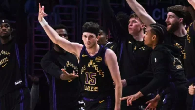 austin reaves time lakers