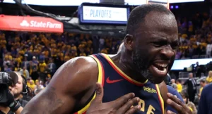 Draymond Green LeBron James