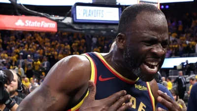 Draymond Green LeBron James