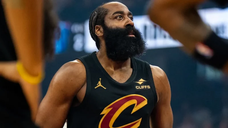 troca James Harden LeBron