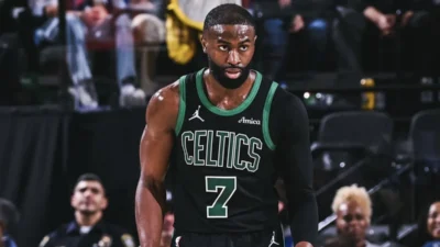 Jaylen Brown Celtics troca