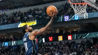 Kyrie Irving LeBron James