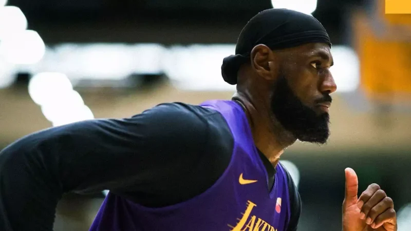 lebron james warriors jogador