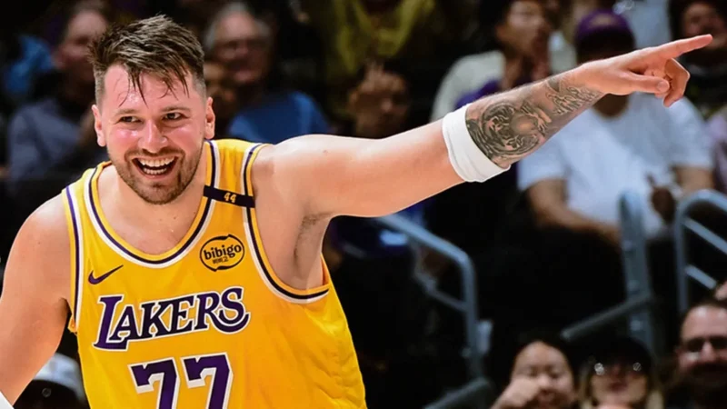 Lakers Luka Doncic elenco