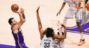 Lakers elenco agência livre