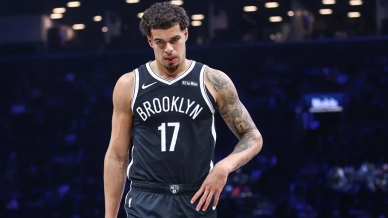 Michael Porter Nets troca
