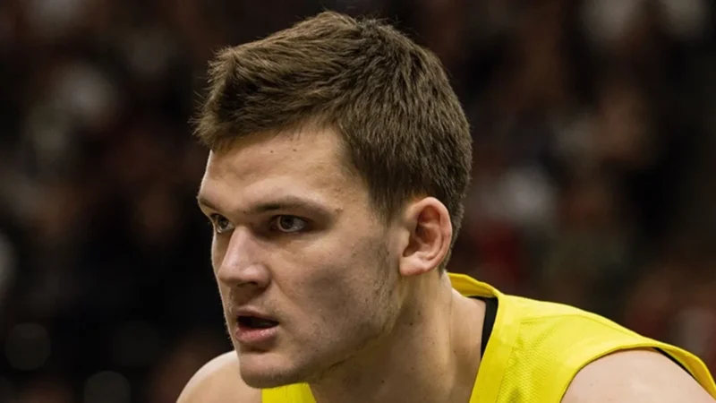 Lakers Walker Kessler troca