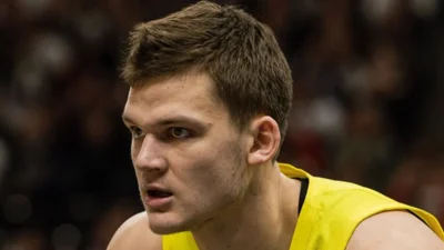 mercado Lakers Walker Kessler