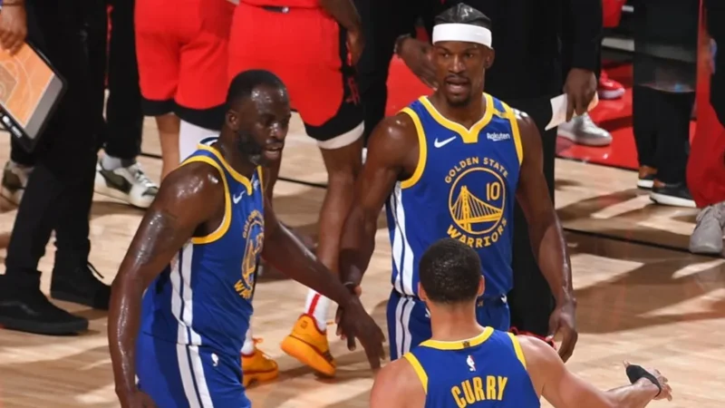 NBA Warriors troca temporada