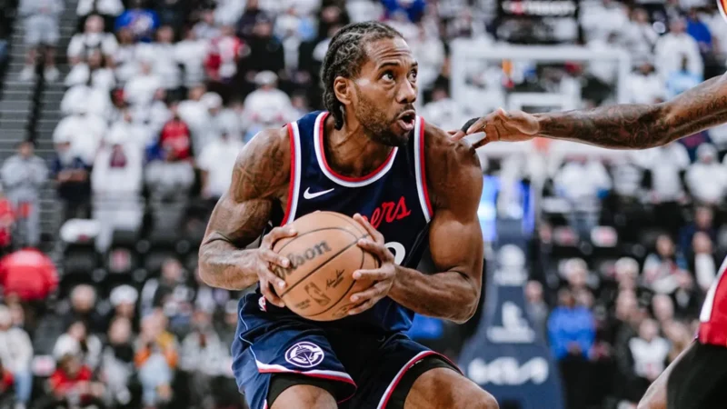 contrato empresa Kawhi Leonard