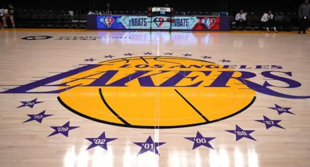 NBA Lakers venda recorde