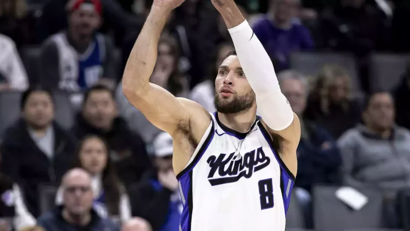 zach lavine kings contrato